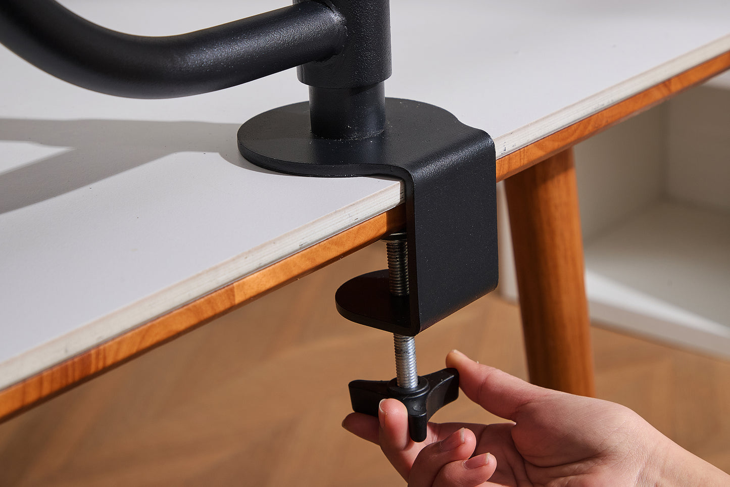 NestUp Dual Desk Platform